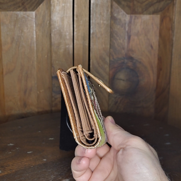 Fossil Patchwork Wallet - Picture 15 of 17